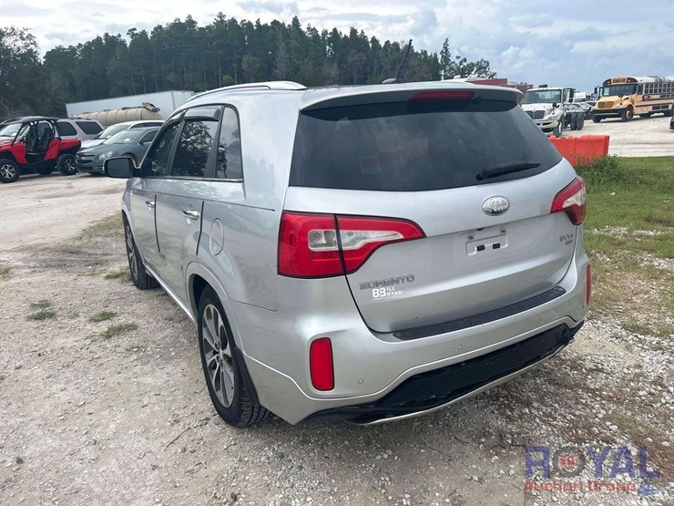 2014-kia-sorento-image-4