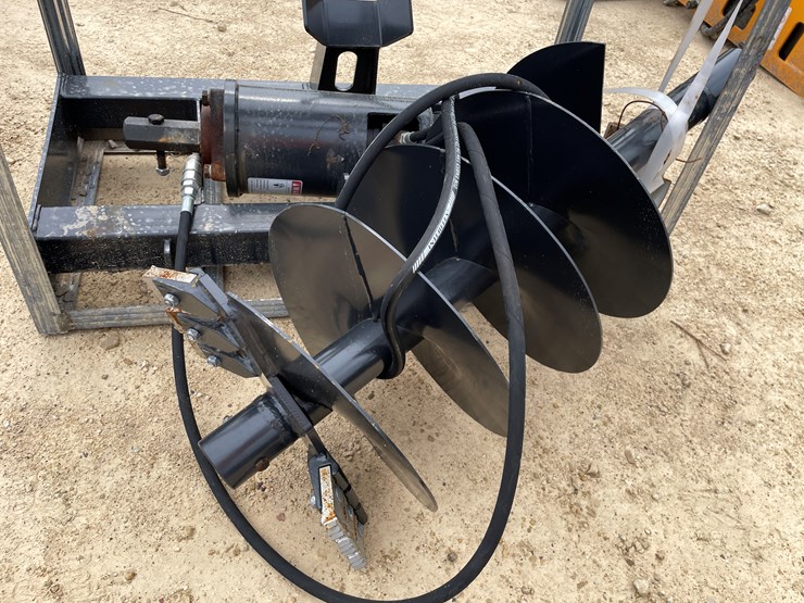 #2371-•-new-skid-steer-auger-drive-attachment-image-6