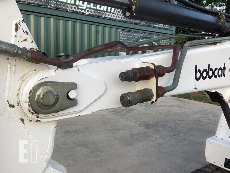 2000-bobcat-325-image-11