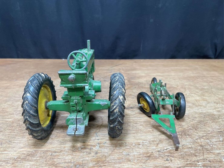john-deere-60-image-6
