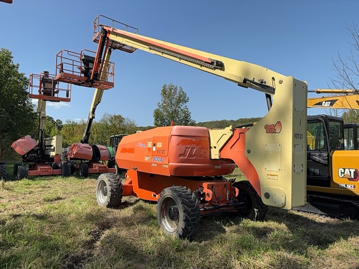 2015-jlg-800aj-image-5