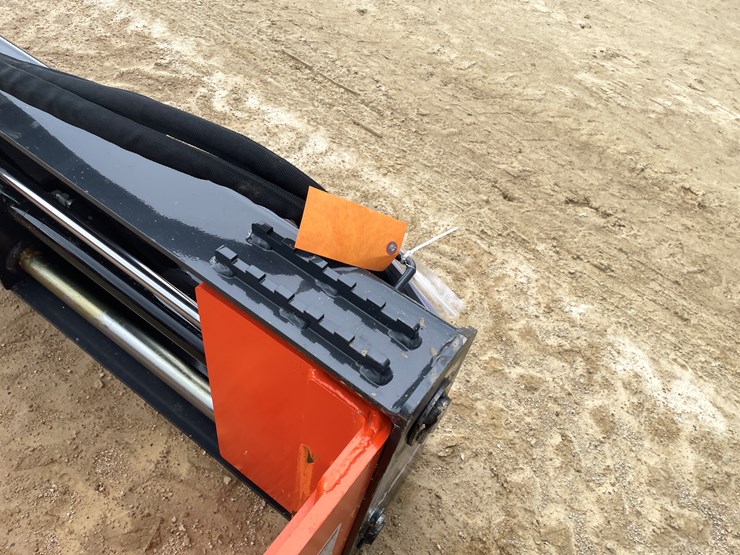 #2718-•-new-wig-clamping-machine-attachment-image-9