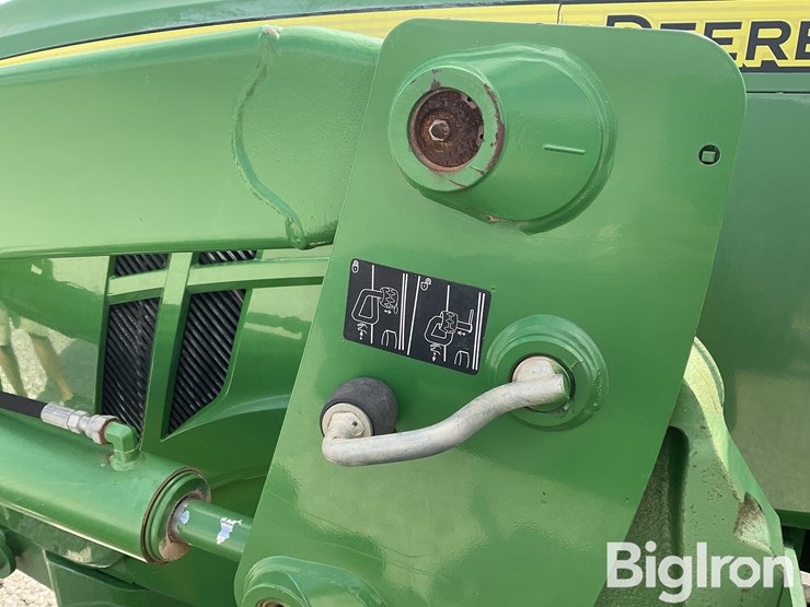 2015-john-deere-6130d-image-18