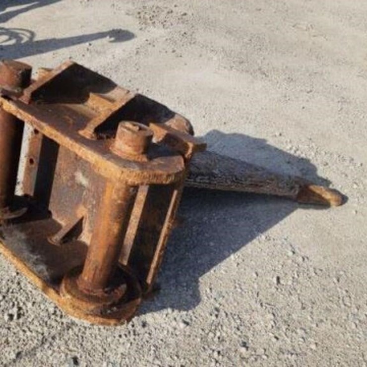 CATERPILLAR 325DL