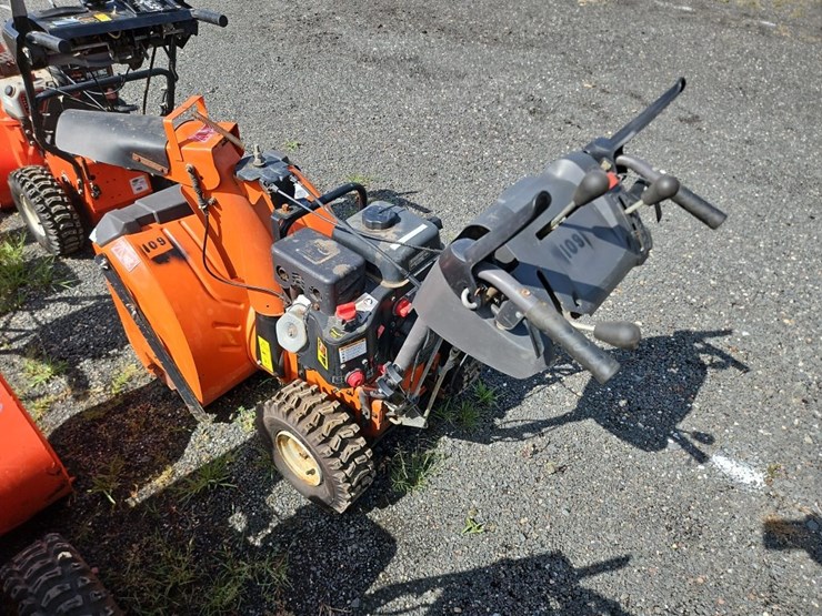 husqvarna-st327p-snow-blower-image-4