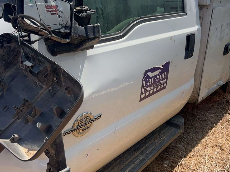 ford-f250-xl-image-11