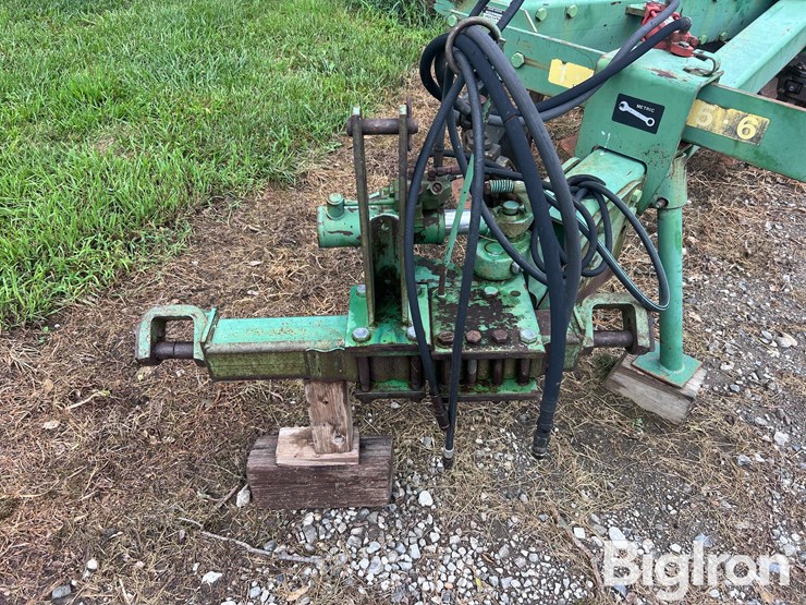 john-deere-2600-image-19