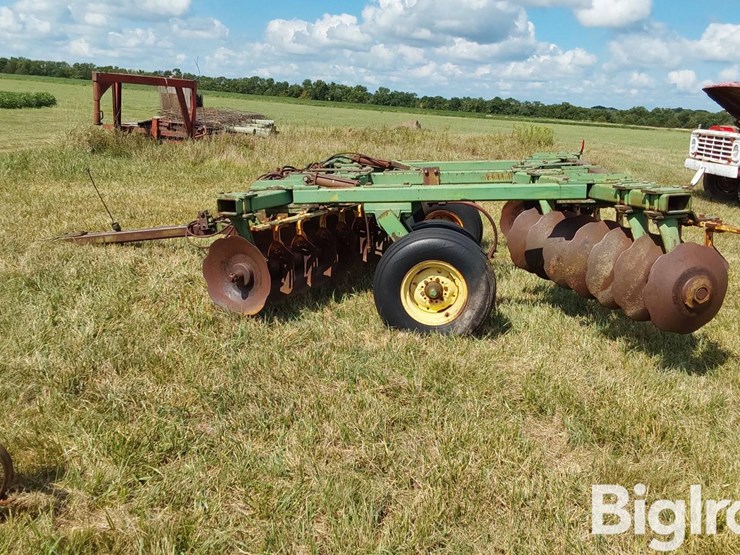 john-deere-1630-image-8