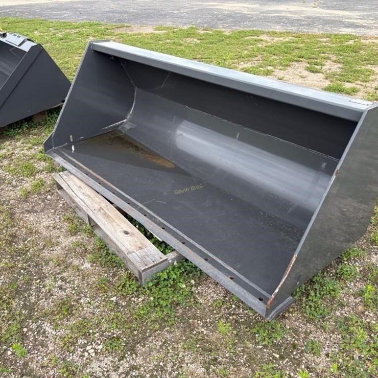 New CID 78" Skidsteer Bucket