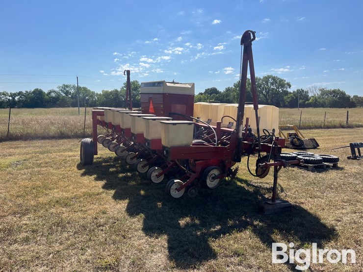 case-ih-800-image-1