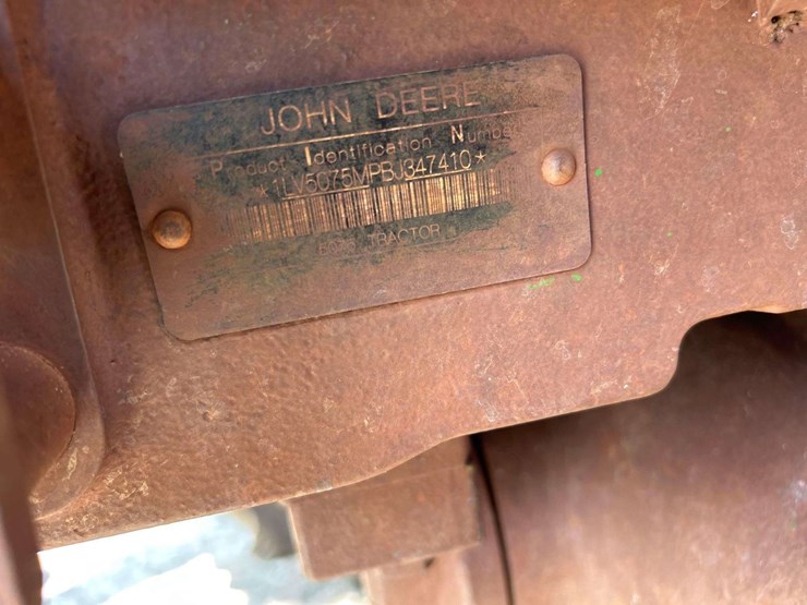 2011-john-deere-5075m-image-6