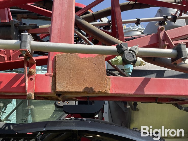 2019-case-ih-patriot-4440-image-17
