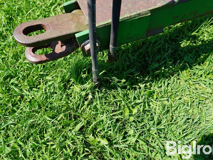 john-deere-630-image-10