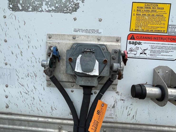 2014-utility-van-image-42