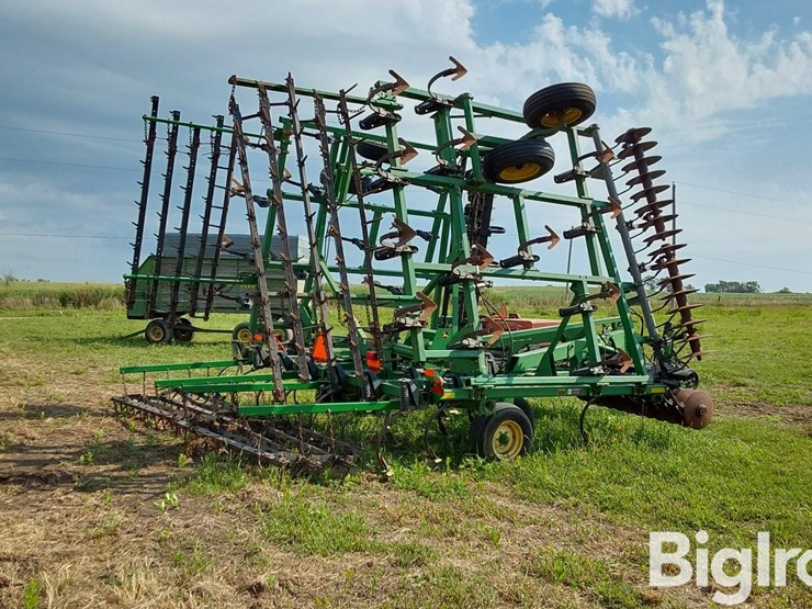 john-deere-726-image-5