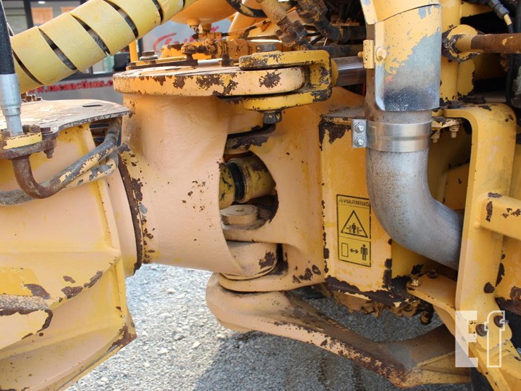 2006-volvo-a25d-image-8