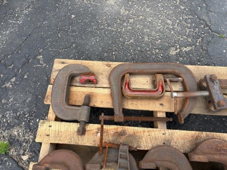 large-c-clamps-image-2