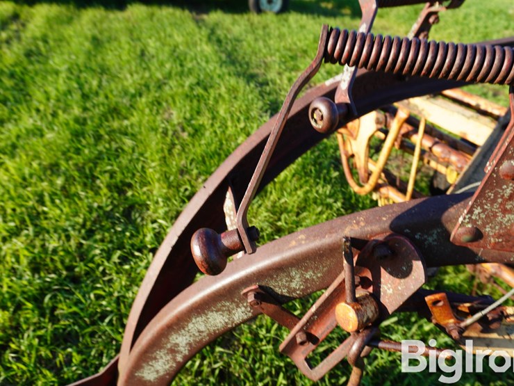 new-holland-56b-image-11