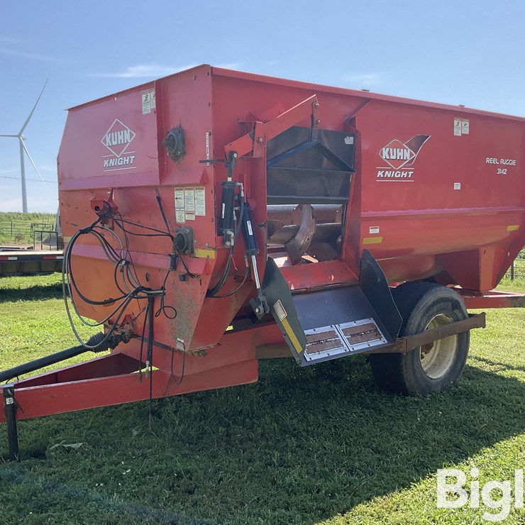 KUHN KNIGHT 3142