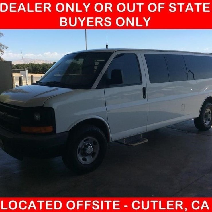 2013 CHEVROLET 3500