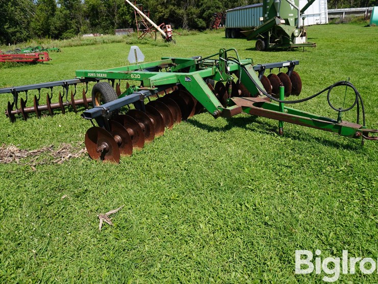 john-deere-630-image-3