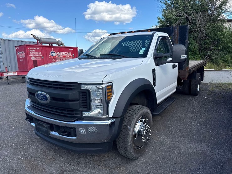 2018-ford-f450-xl-image-1