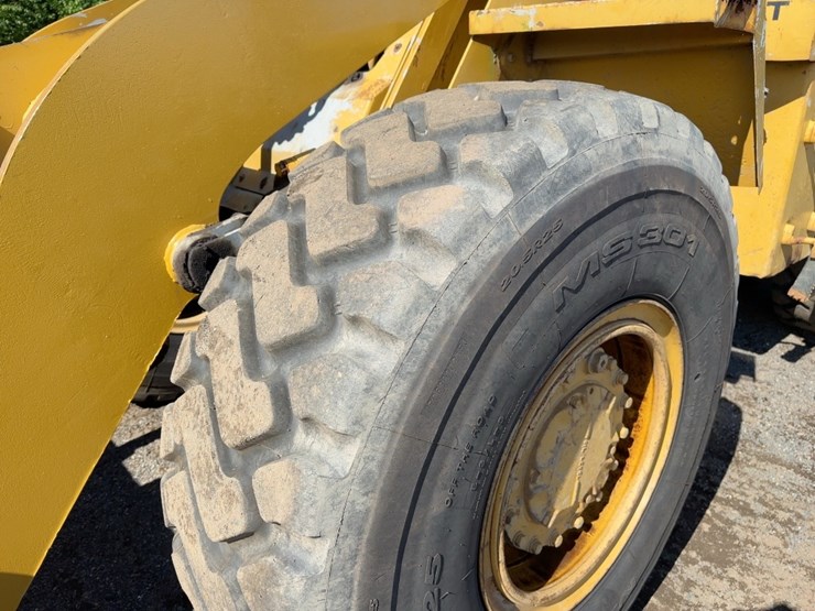 1985-caterpillar-950b-image-15