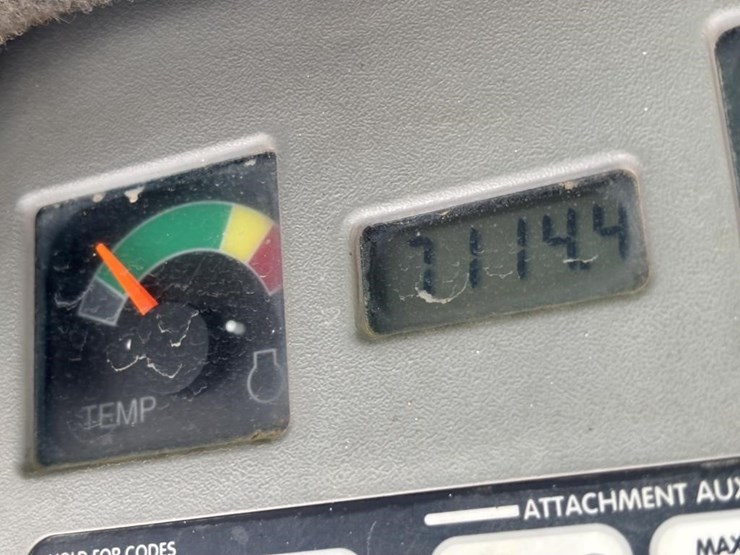 2002-bobcat-863-image-40