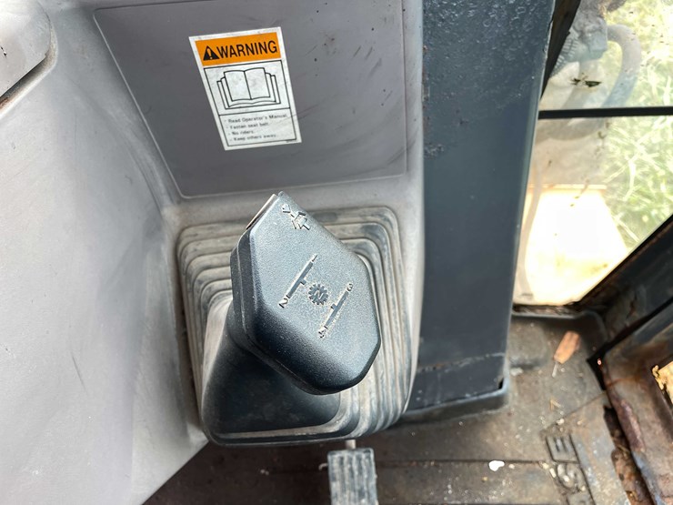 case-570m-xt-image-45