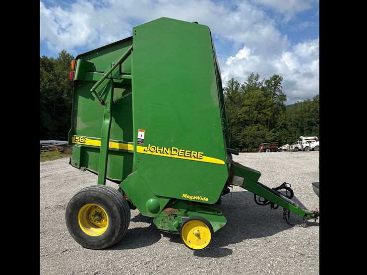 2003-john-deere-567-image-2