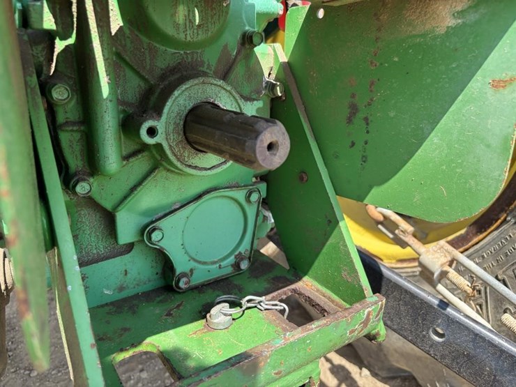 2008-john-deere-4005-image-10