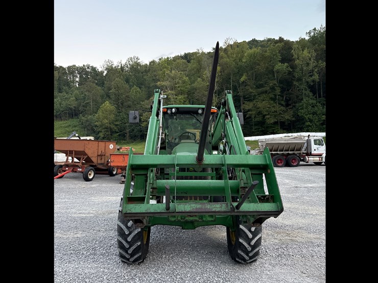 john-deere-7420-image-7
