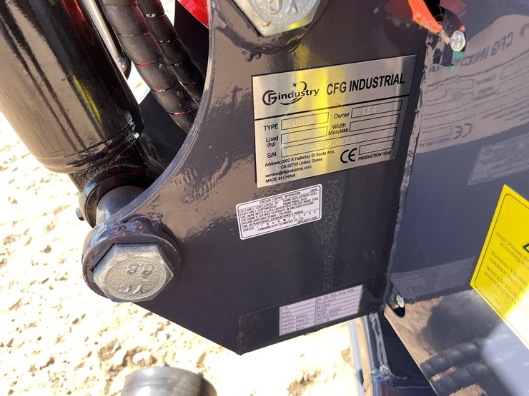 #9460-•-2025-unused-cfg-mini-excavator-image-8