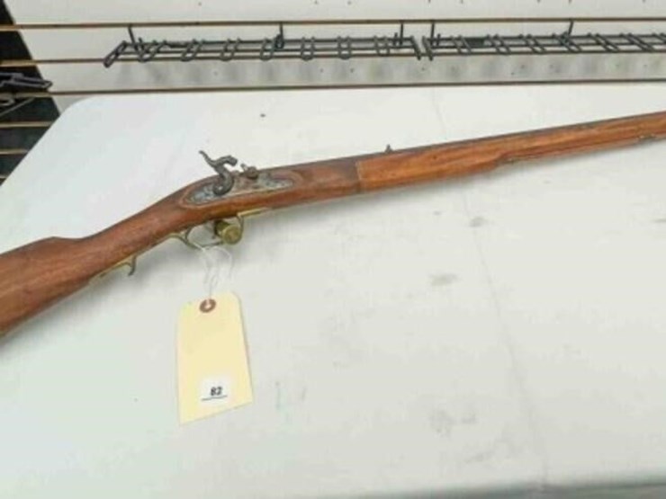 jukar-45-cal.-black-powder-rifle-image-1