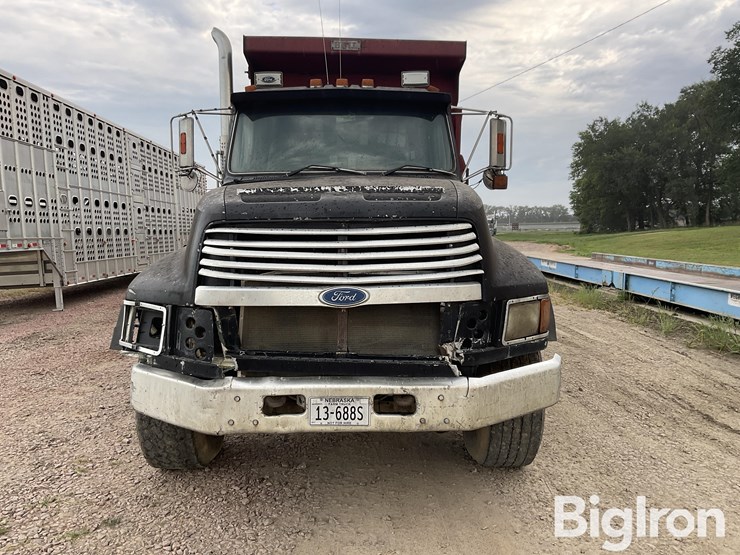 1994-ford-ltls9000-image-2