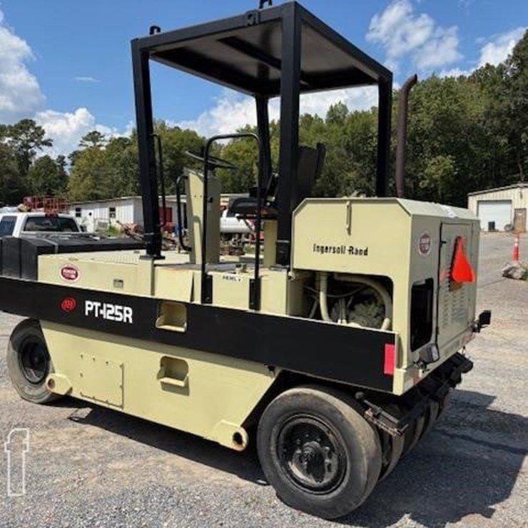 1996 INGERSOLL-RAND PT125R
