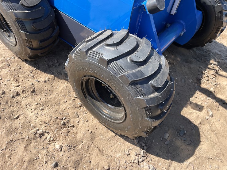 #9473-•-unused-2025-agt-mini-wheeled-skid-steer-image-8
