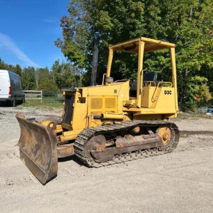 1990 CATERPILLAR D3C
