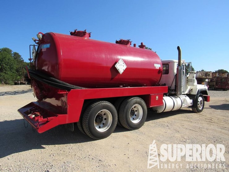 1998-mack-rd688s-image-7