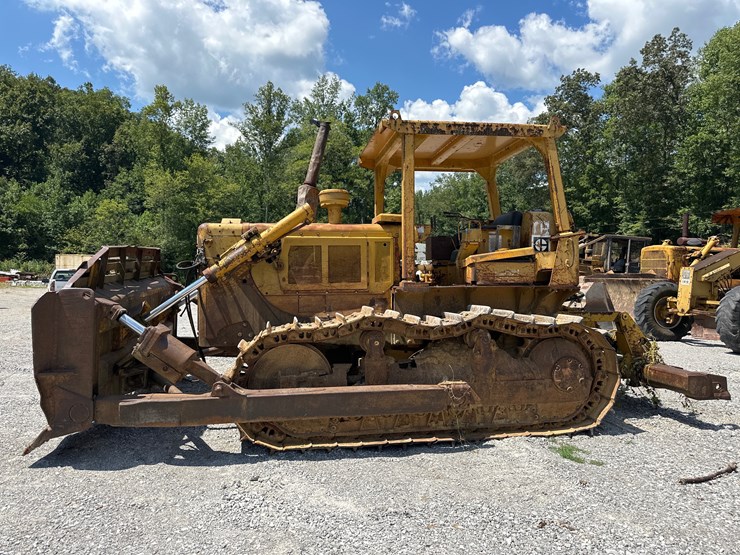 caterpillar-d6c-image-1