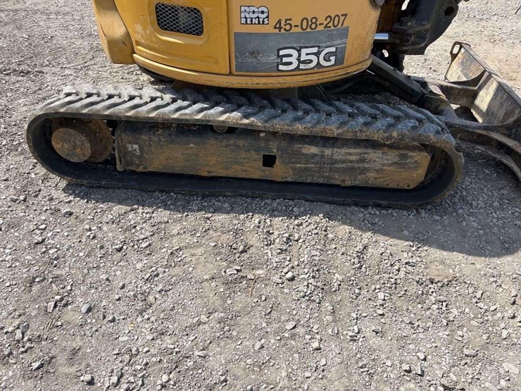 2016-deere-35g-image-25