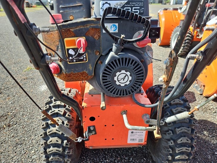 ariens-compact-24-snow-blower-image-5
