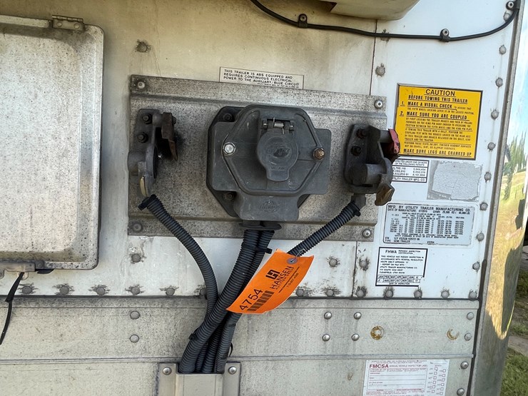 2017-utility-3000r-image-40