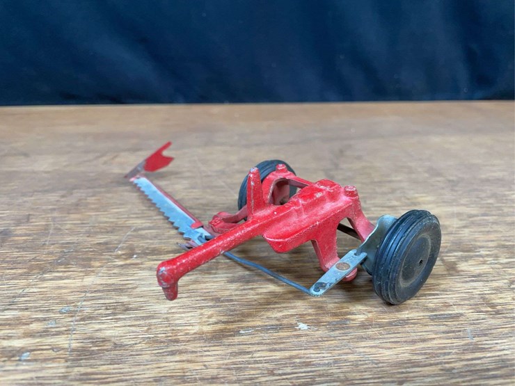 john-deere-16-image-10