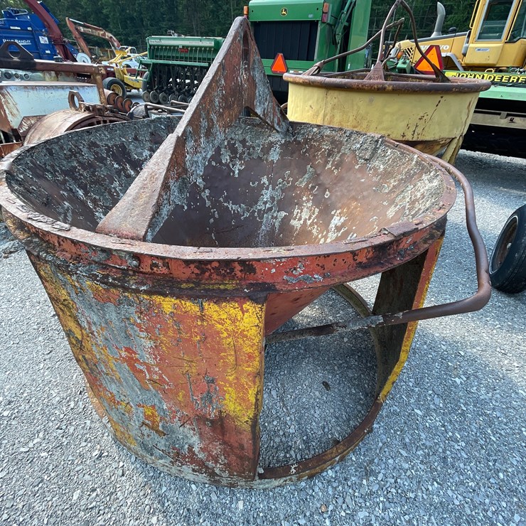 #44 • Concrete Bucket
