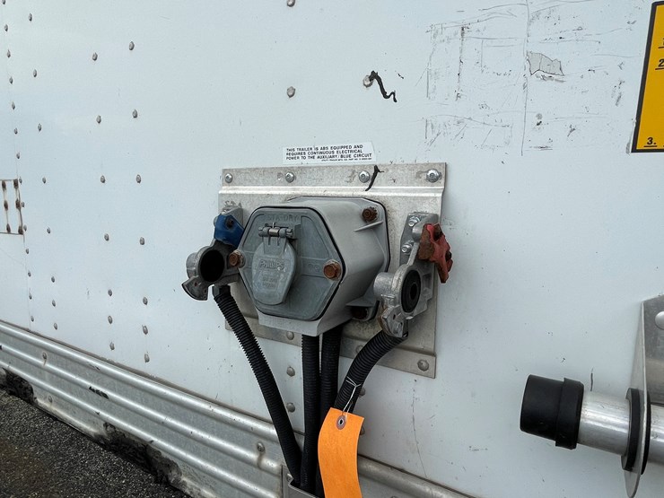 2012-utility-van-image-48