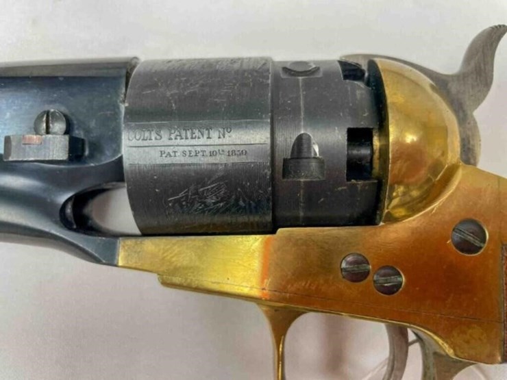 asm-r-black-powder-revolver-image-4