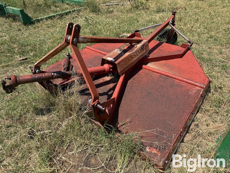 hesston-3600-image-1