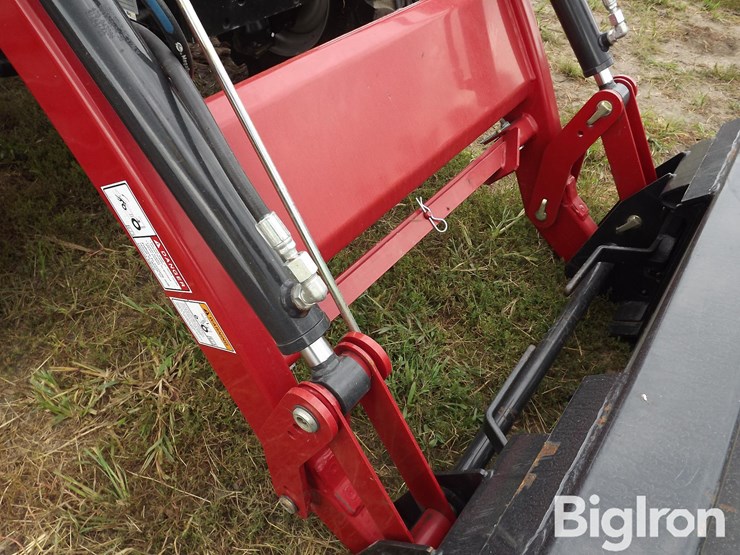2021-case-ih-farmall-55c-image-15