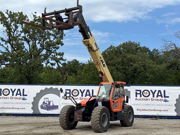 2018-jlg-1644-image-1